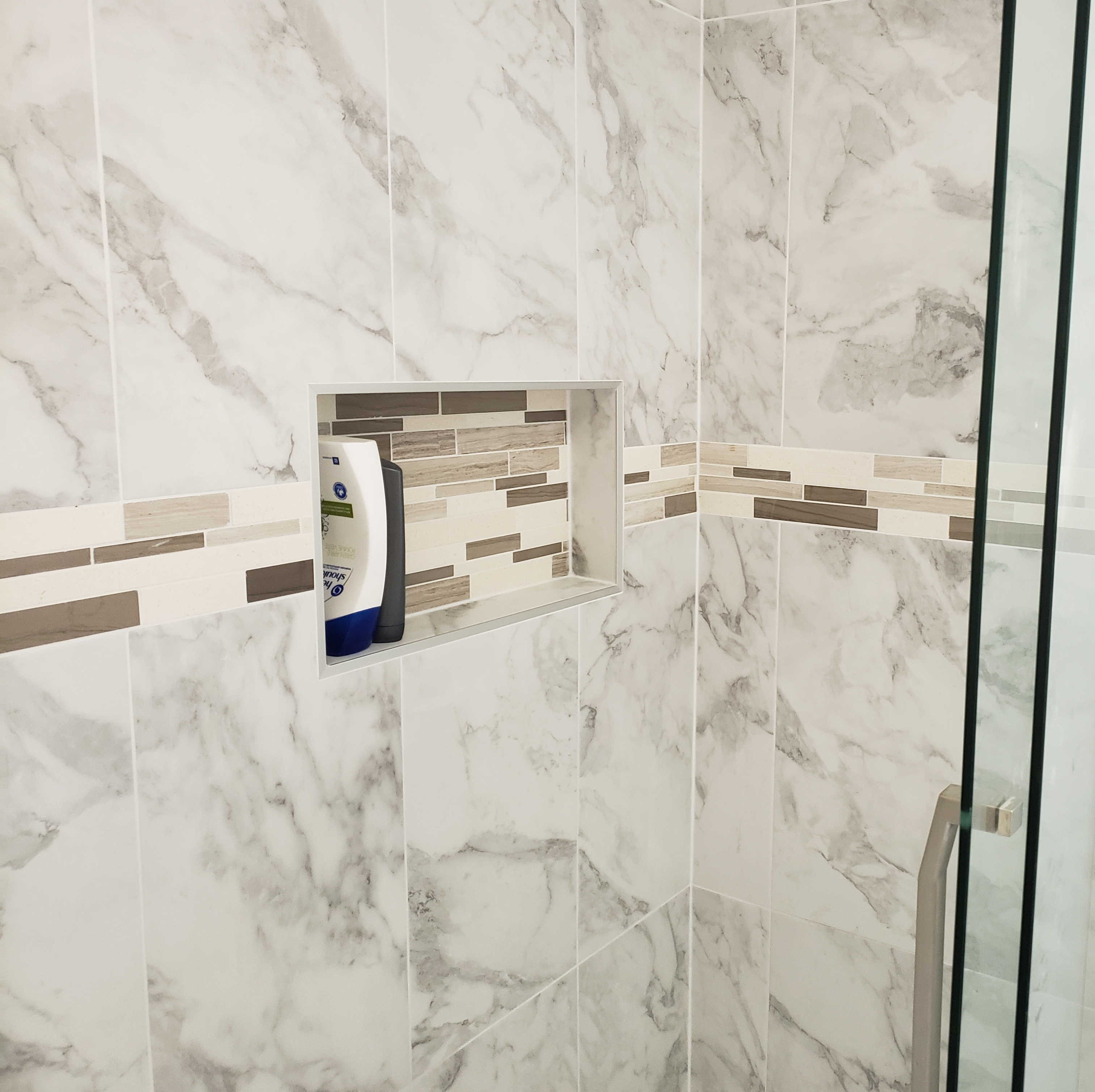 Sample renovation and repair work photo 17