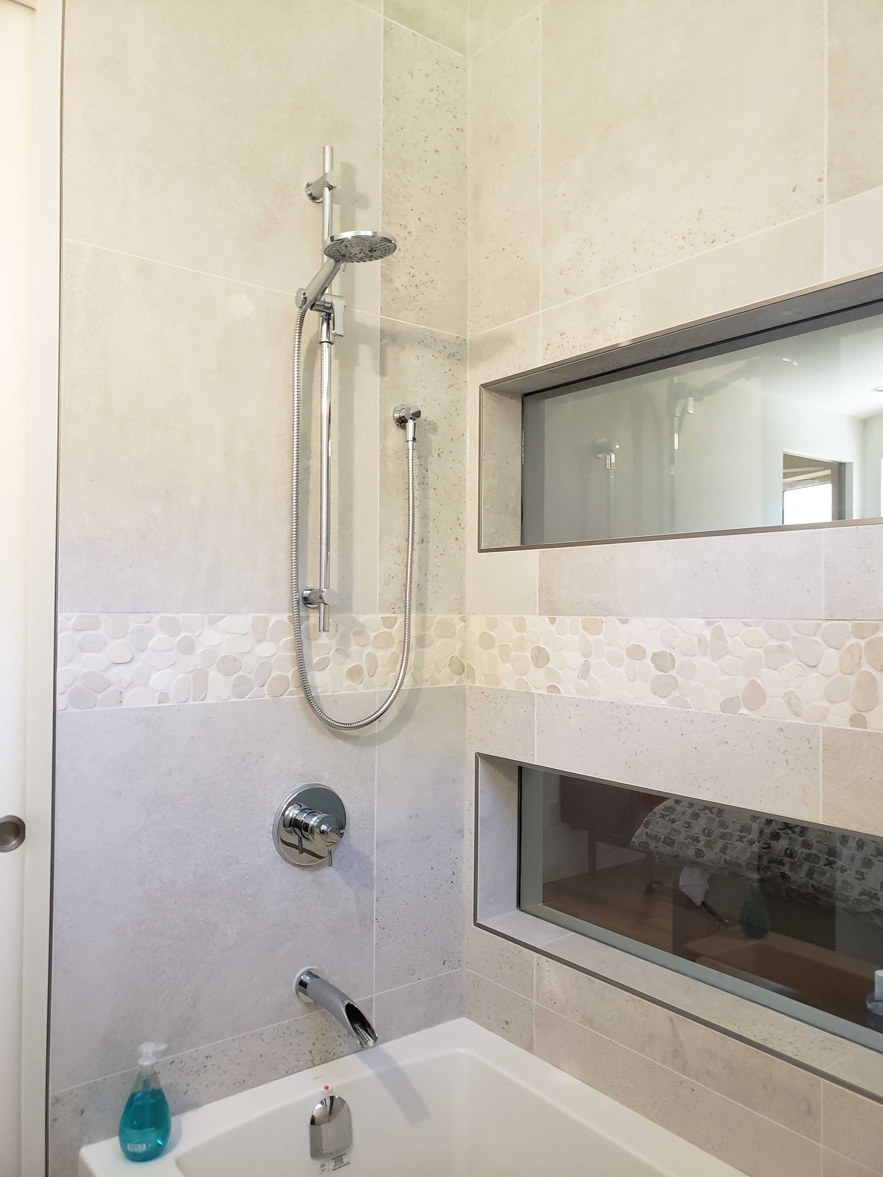 Sample renovation and repair work photo 24