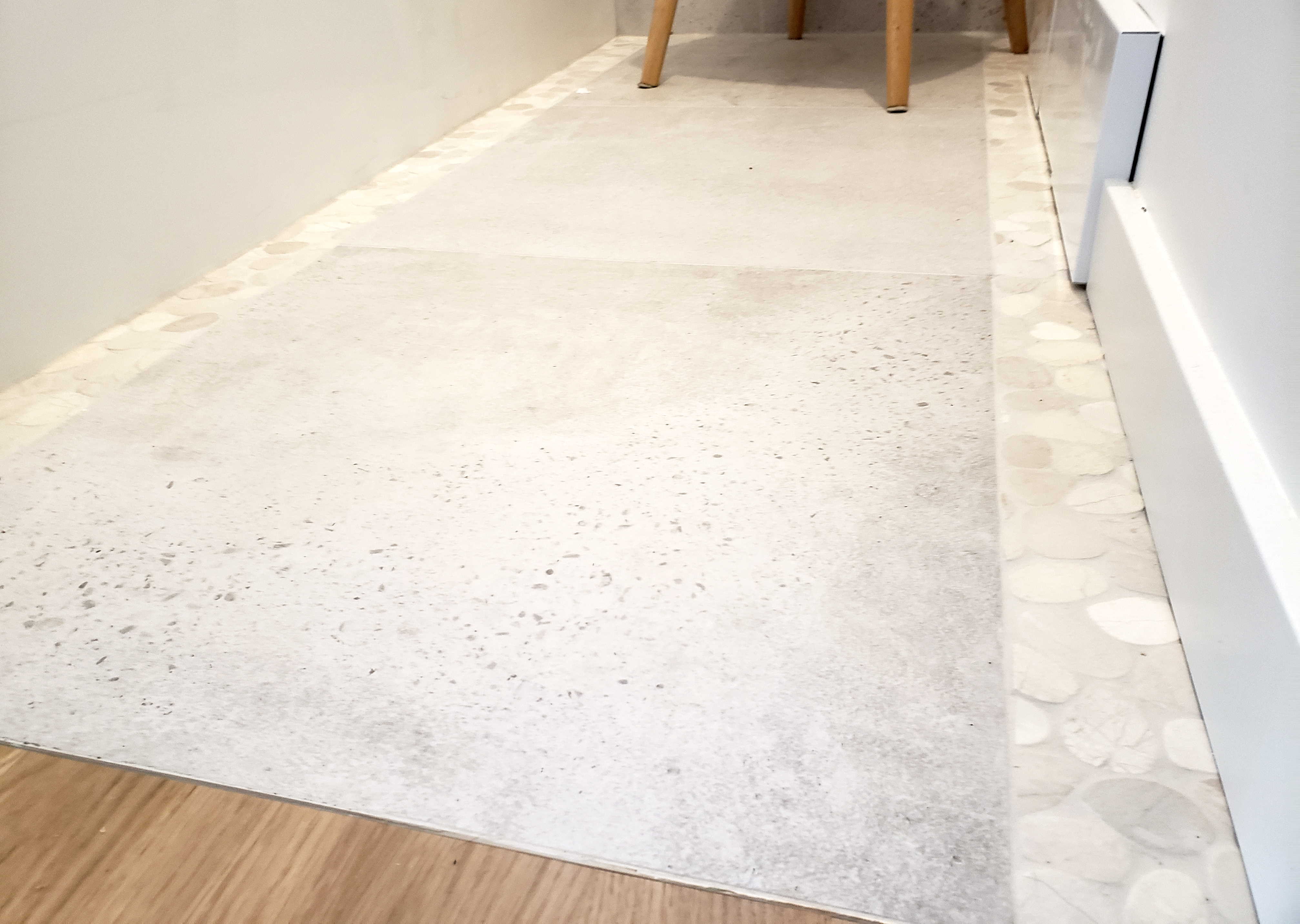 Sample renovation and repair work photo 26