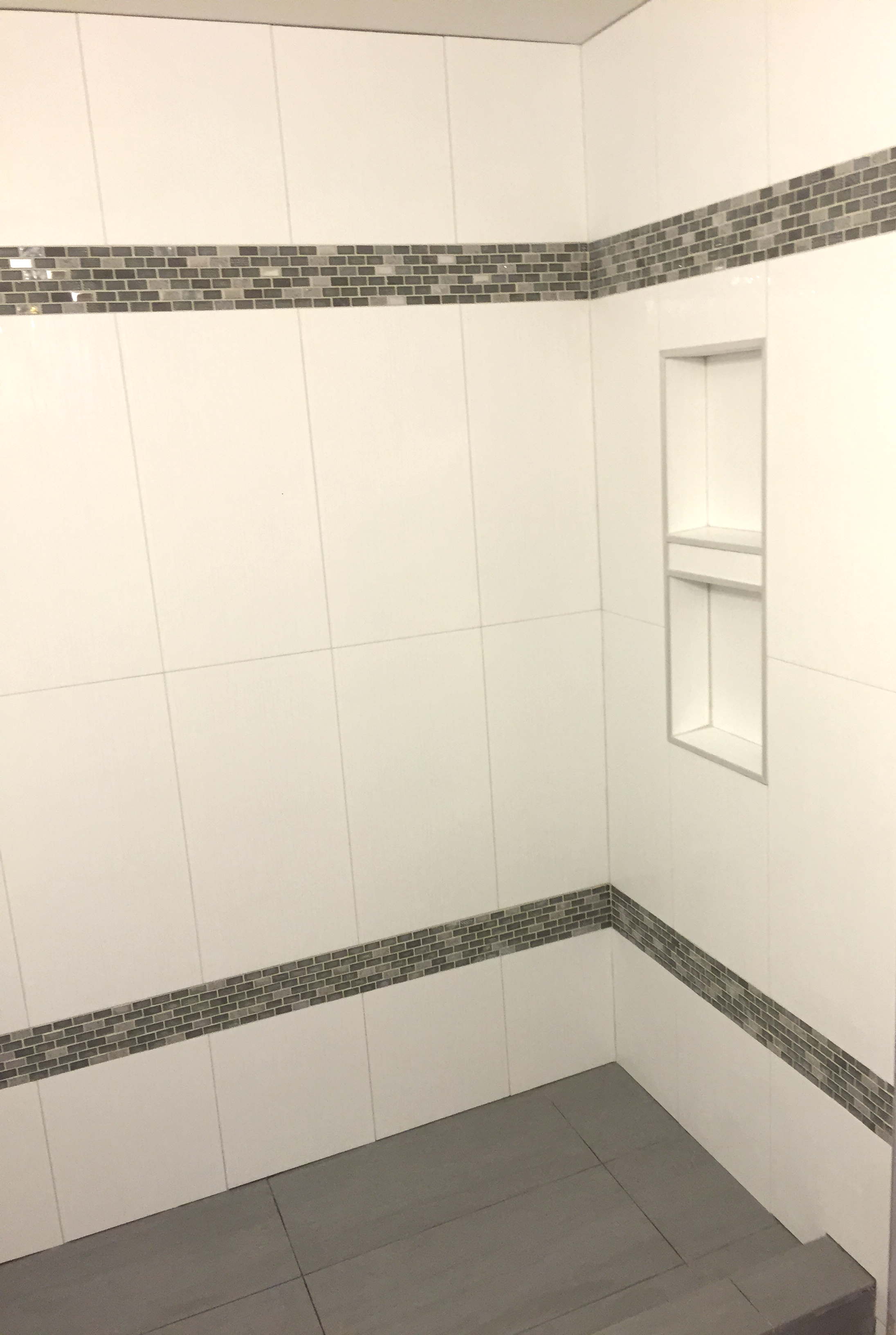 Sample renovation and repair work photo 29