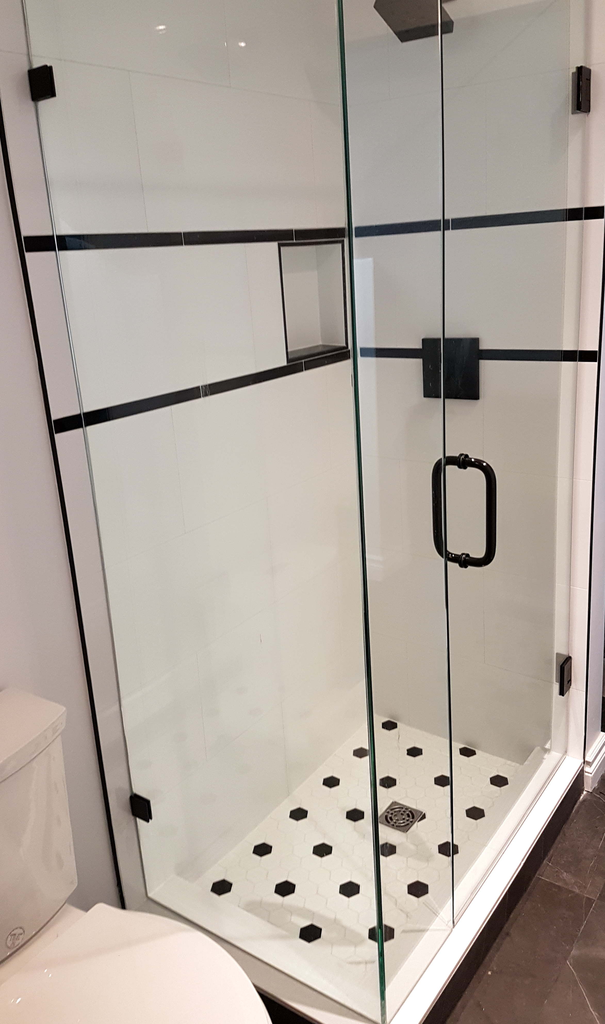 Sample renovation and repair work photo 35