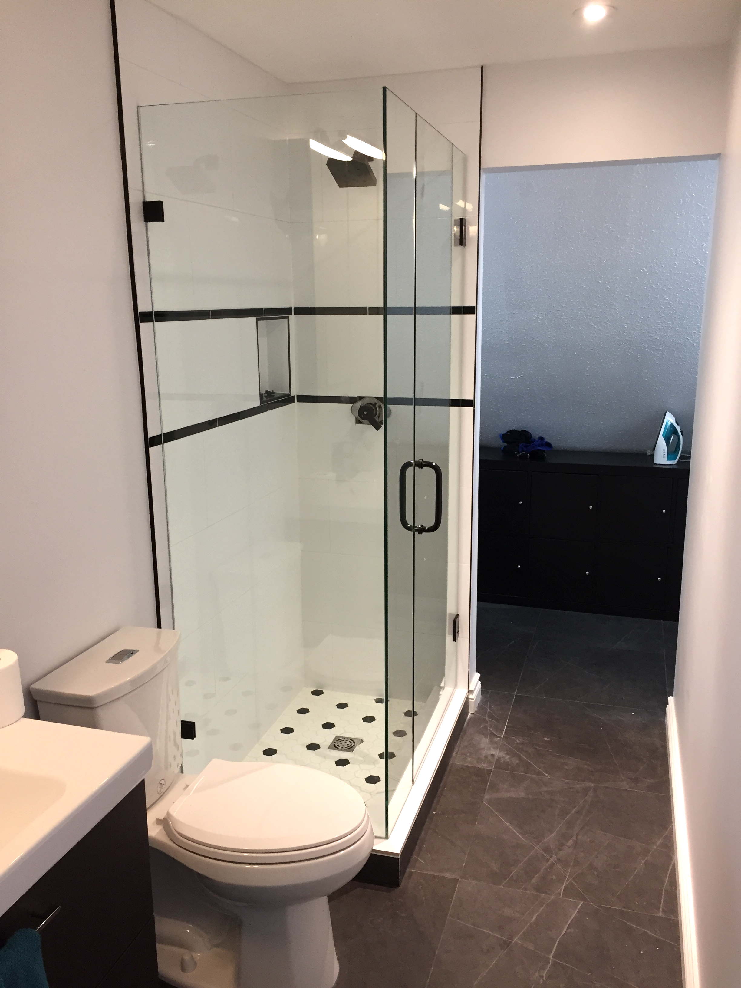 Sample renovation and repair work photo 36