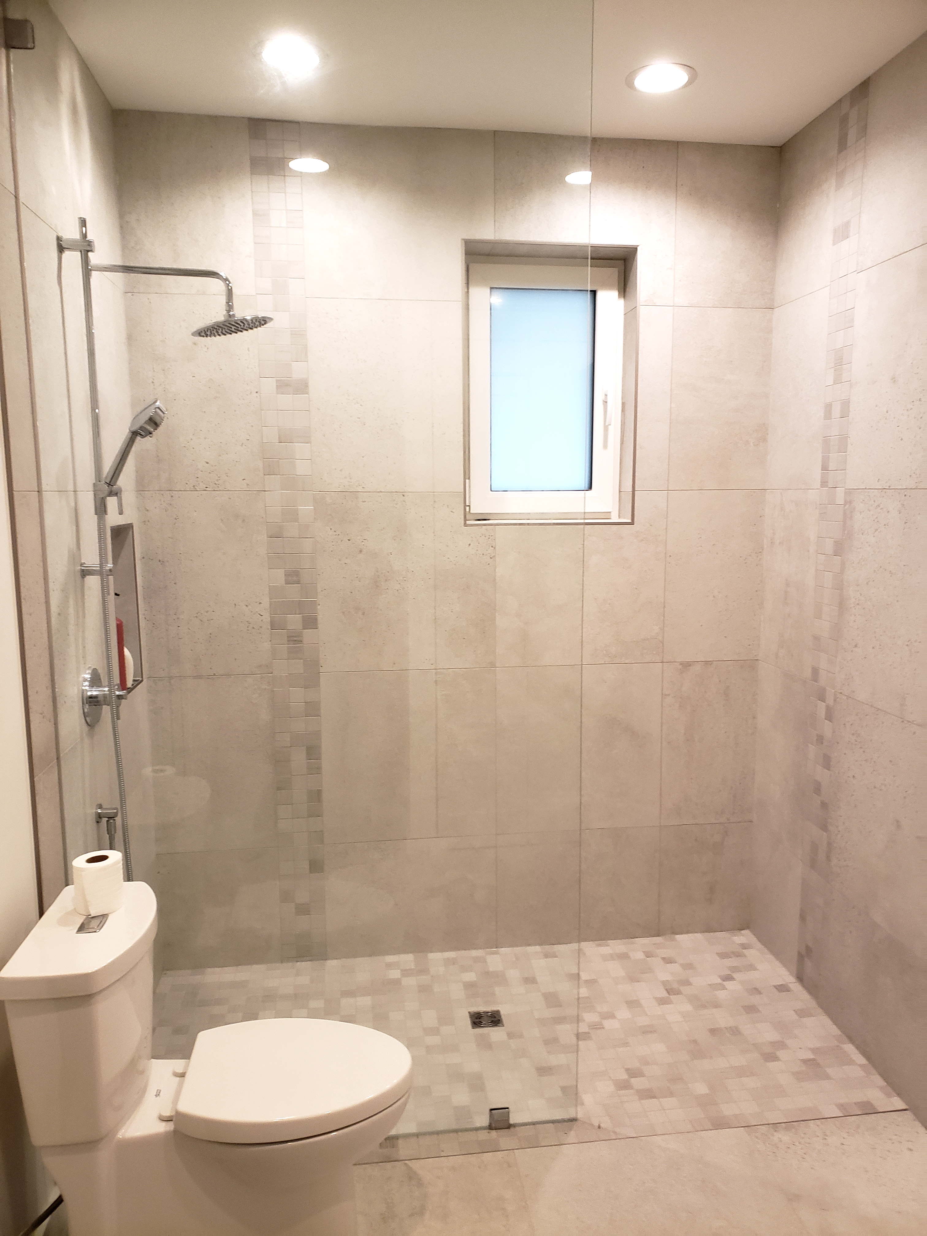 Sample renovation and repair work photo 46